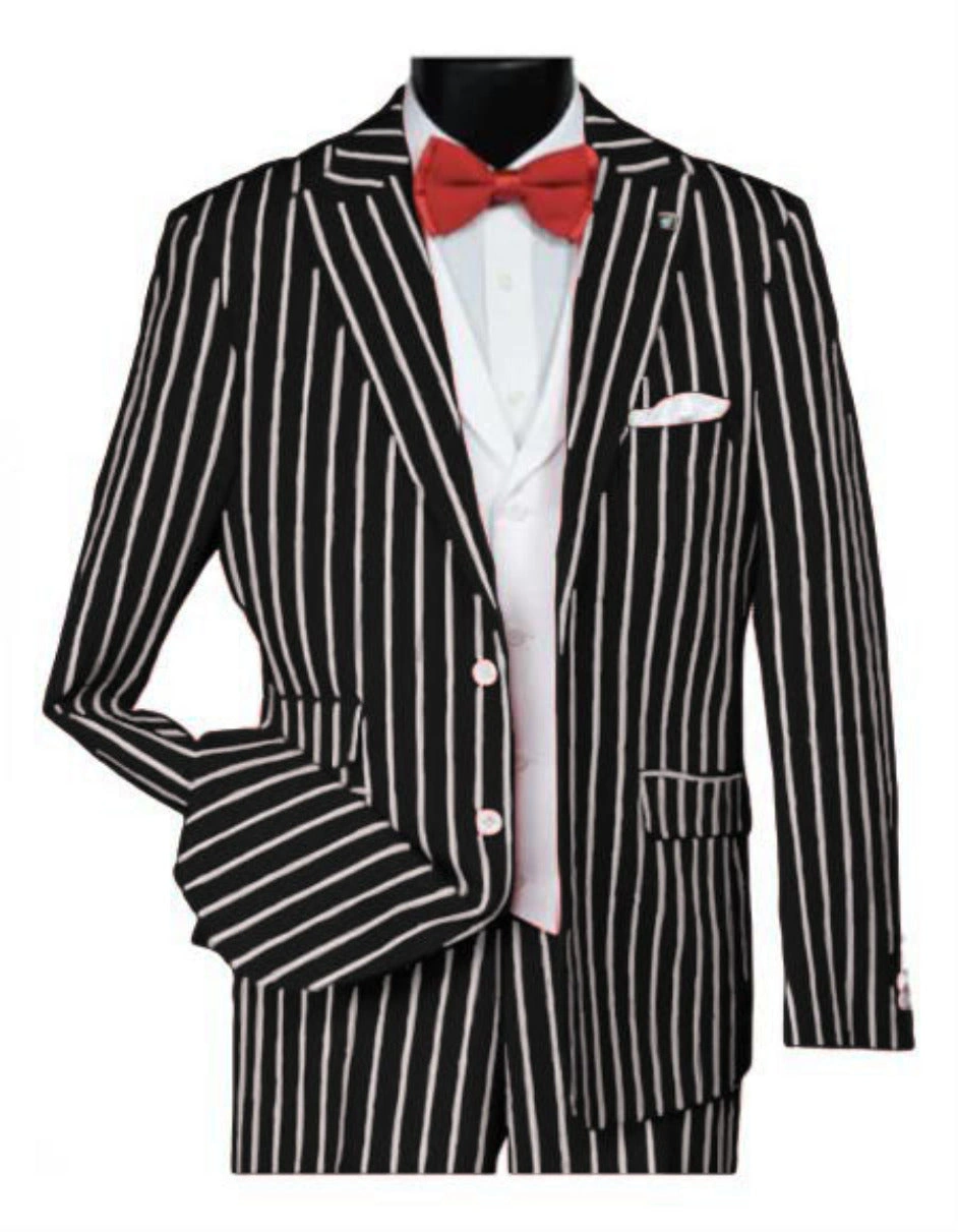 Musta Gangster-puku: 1920-luvun henki, rohkea pinstripe-kuvio ja miehille räätälöity tyyli – ajaton eleganssi.